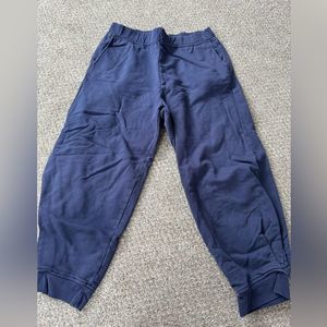 Left on Friday Cropped Trendy Sweatpants in Blue